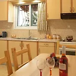 Vila Laconia Domus - *