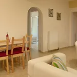 Vila Laconia Domus - Pappadhiánika