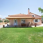 Laconia Domus - Vila *