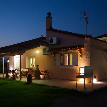 Laconia Domus - * Pappadhiánika