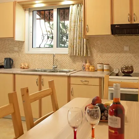Villa Laconia Domus - *