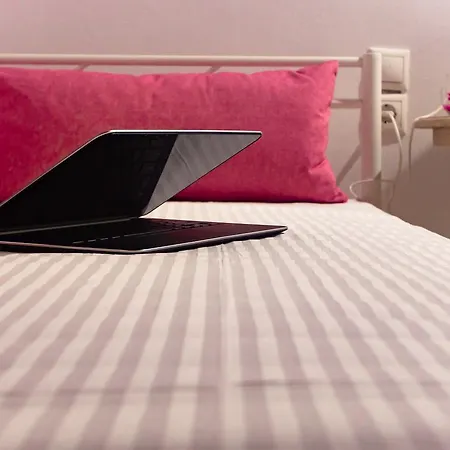 Villa Laconia Domus - *