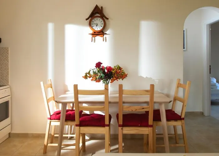 Laconia Domus - * Pappadhiánika